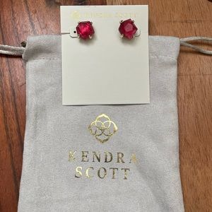 NWOT Kendra Scott Ryan Red and Gold Studs